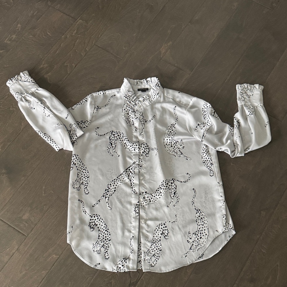 Ann Taylor White and Black Leopard Print Blouse